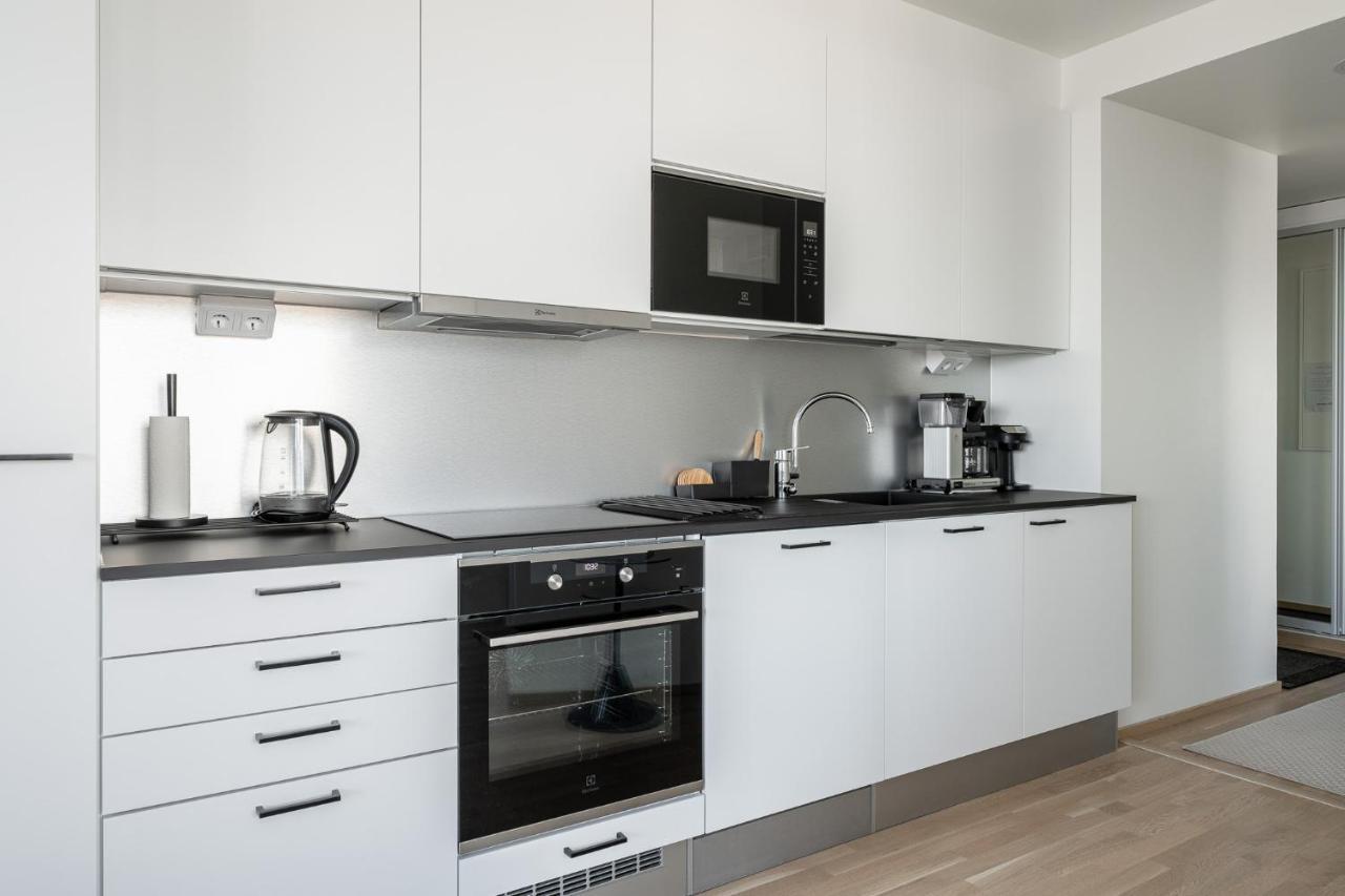 Stunning Views 11Th Floor 2Br Home With Sauna - Hosted By 2Ndhomes تامبير المظهر الخارجي الصورة