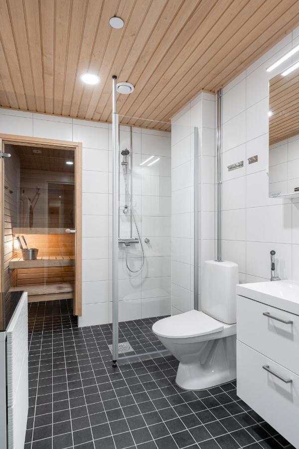 Stunning Views 11Th Floor 2Br Home With Sauna - Hosted By 2Ndhomes تامبير المظهر الخارجي الصورة
